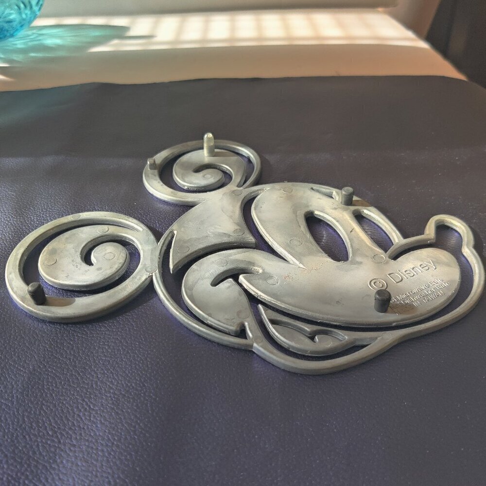 Mickey Mouse Trivet by Disney. Safely Serve your best hot dishes. 10"x8"x1" - Picture 2 of 4